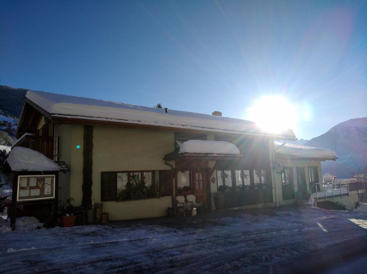B&B Chalet Rustica Inden, Leukerbad Eksteriør billede