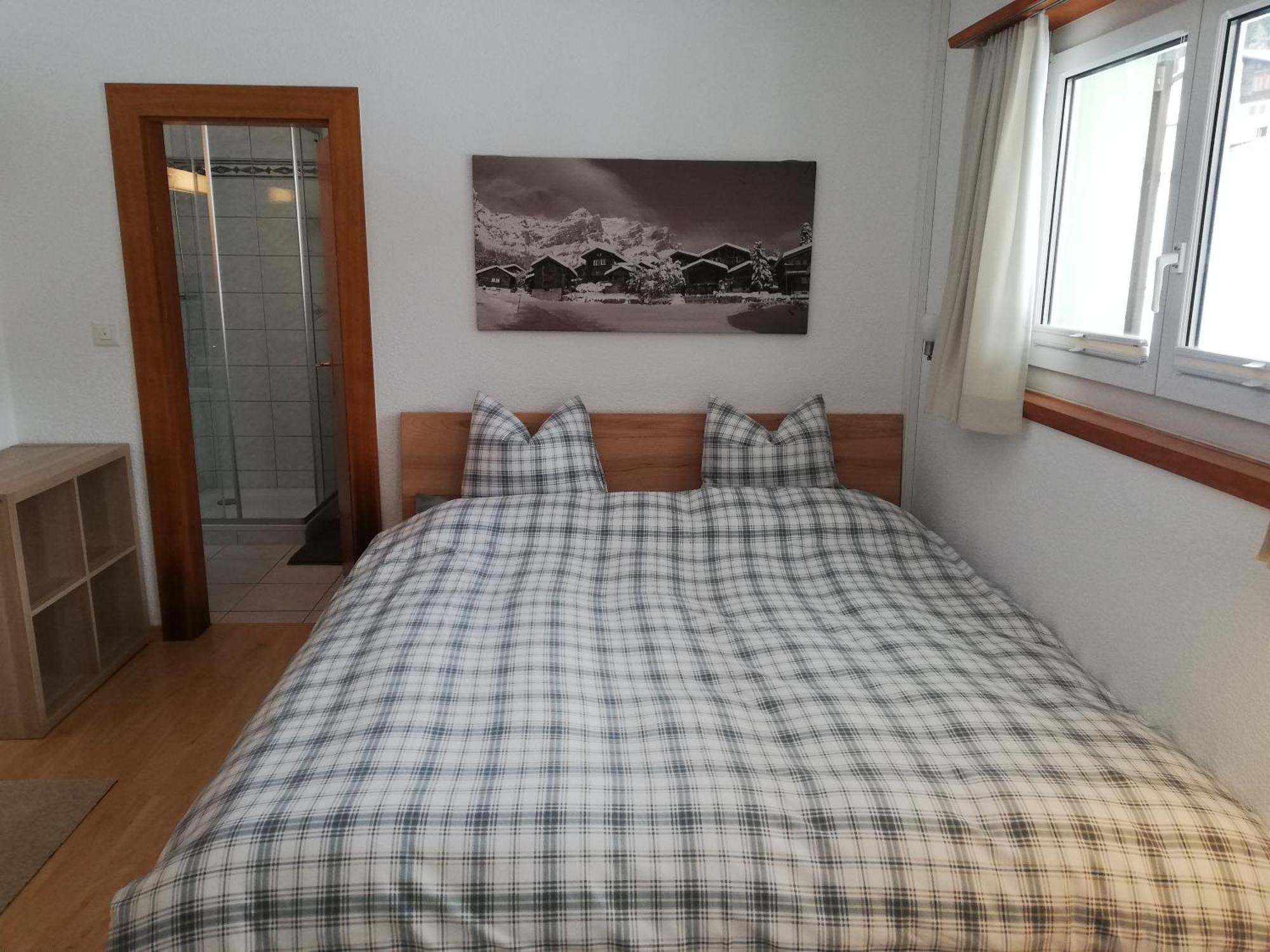 B&B Chalet Rustica Inden, Leukerbad Værelse billede